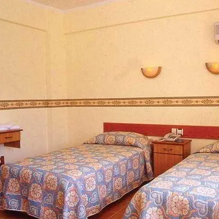 Aloe Apart Hotel 3*