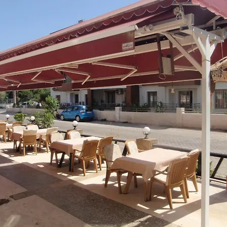 Aloe Apart 3*